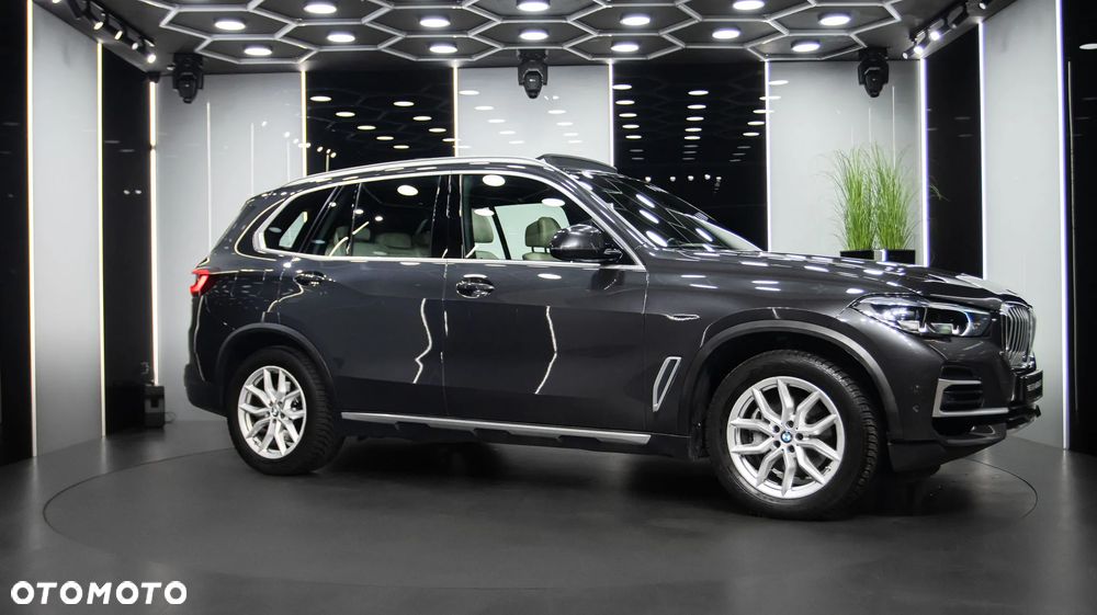BMW X5 xDrive30d mHEV - 10