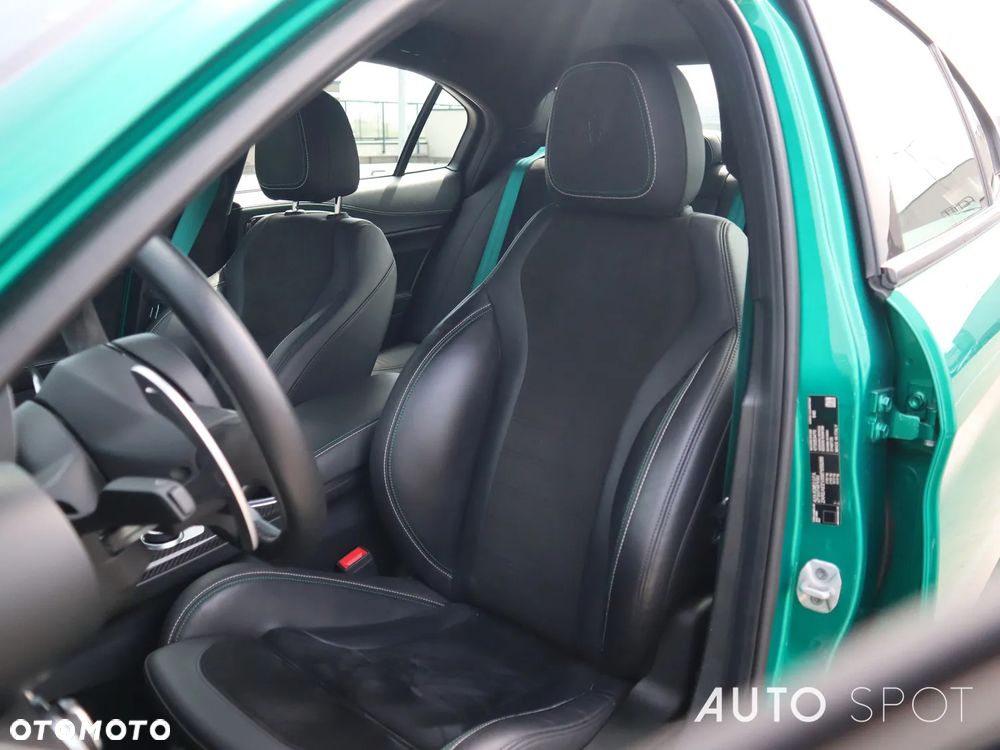 Alfa Romeo Giulia 2.9 Bi Turbo V6 Quadrifoglio - 19