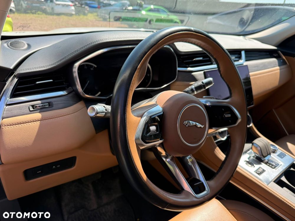 Jaguar F-Pace 2.0 P250 mHEV AWD - 14
