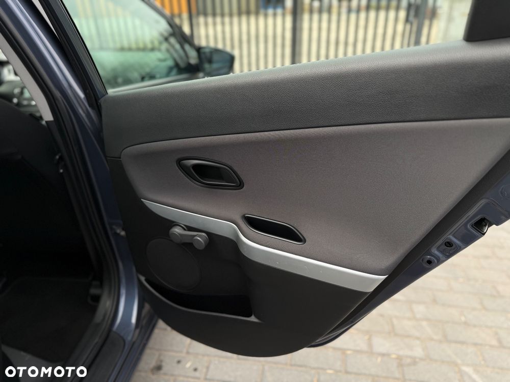 Kia Ceed 1.6 CRDi S - 23