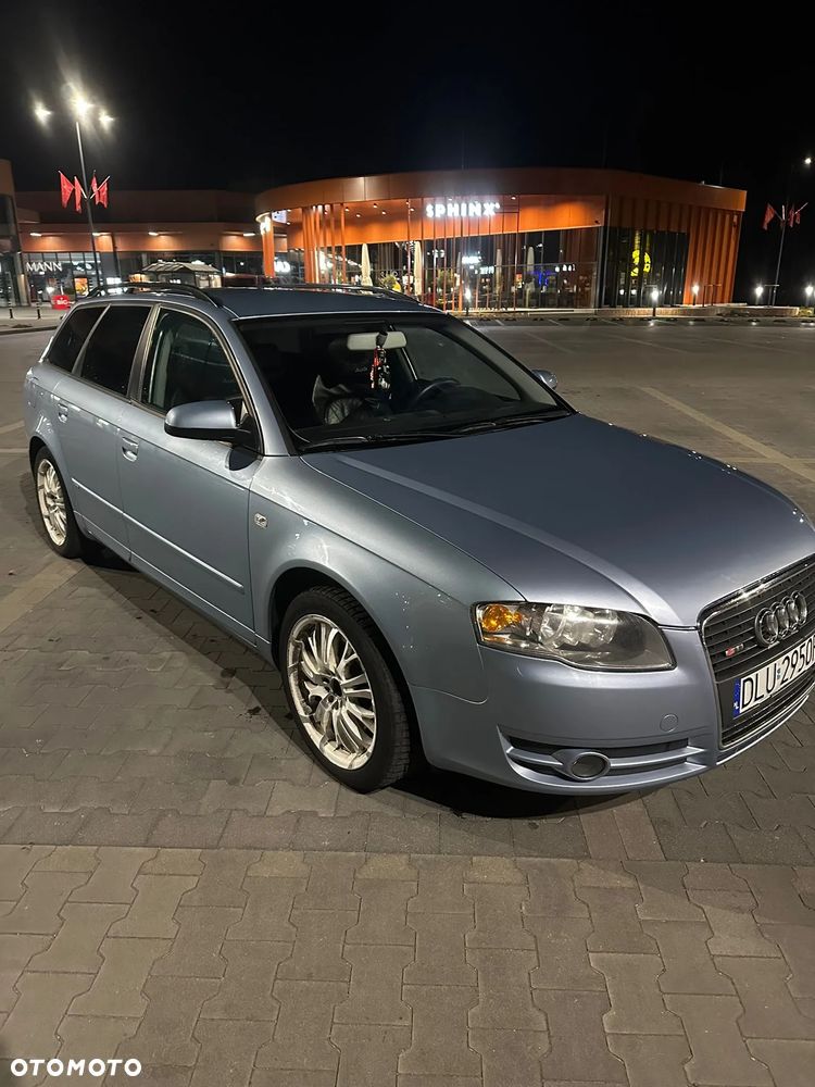 Audi A4 Avant - 1