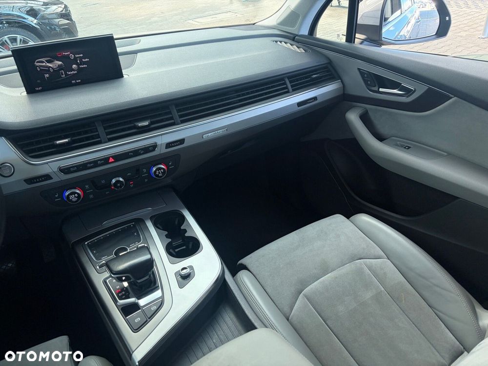 Audi Q7 - 21