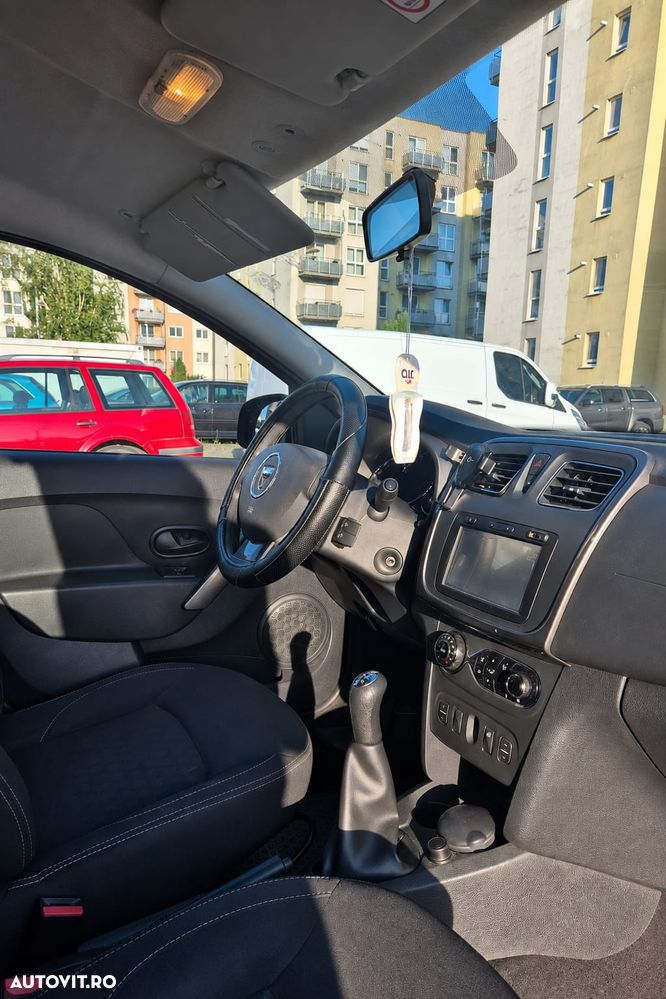 Dacia Logan 1.2 Prestige - 4