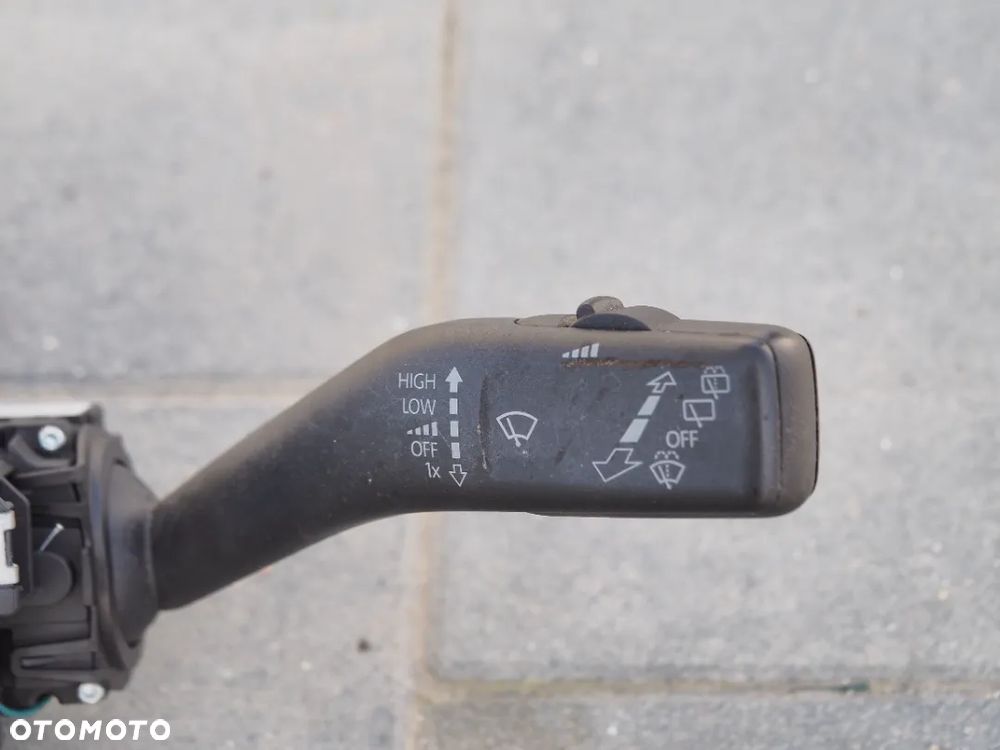 Przełącznik zespolony manetki pająk VW 5K0953507BB - 2