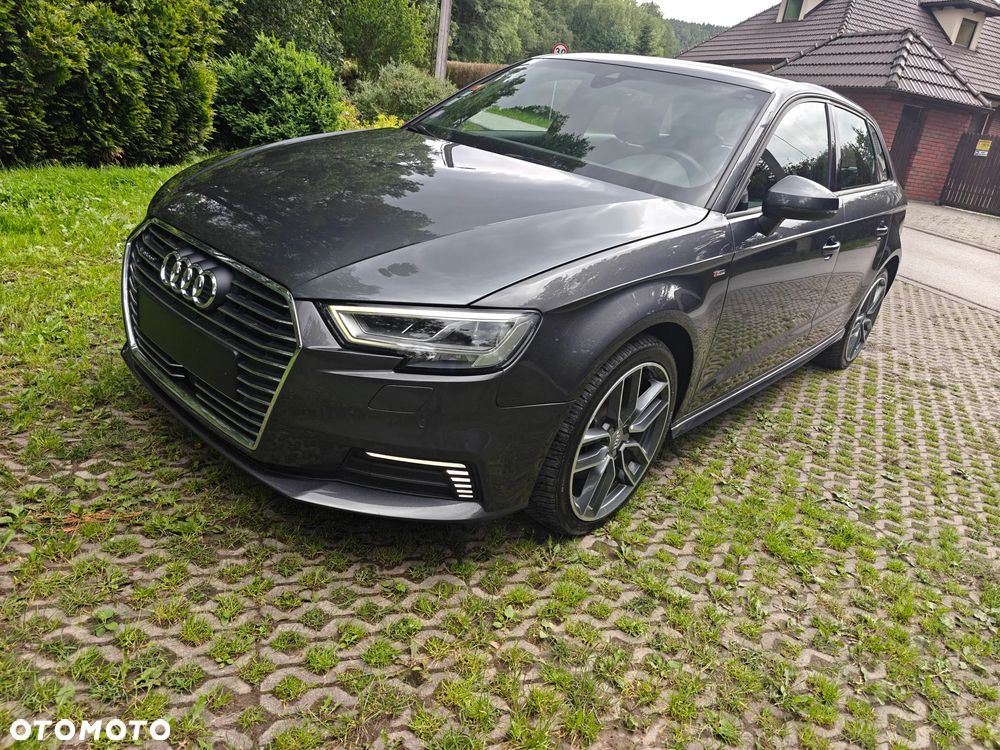 Audi A3 Sportback 1.4 TFSI e-tron Sport S tronic - 12