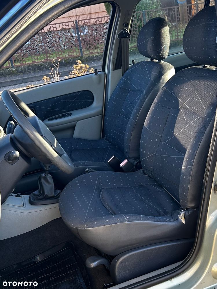 Renault Thalia 1.4 Access - 17