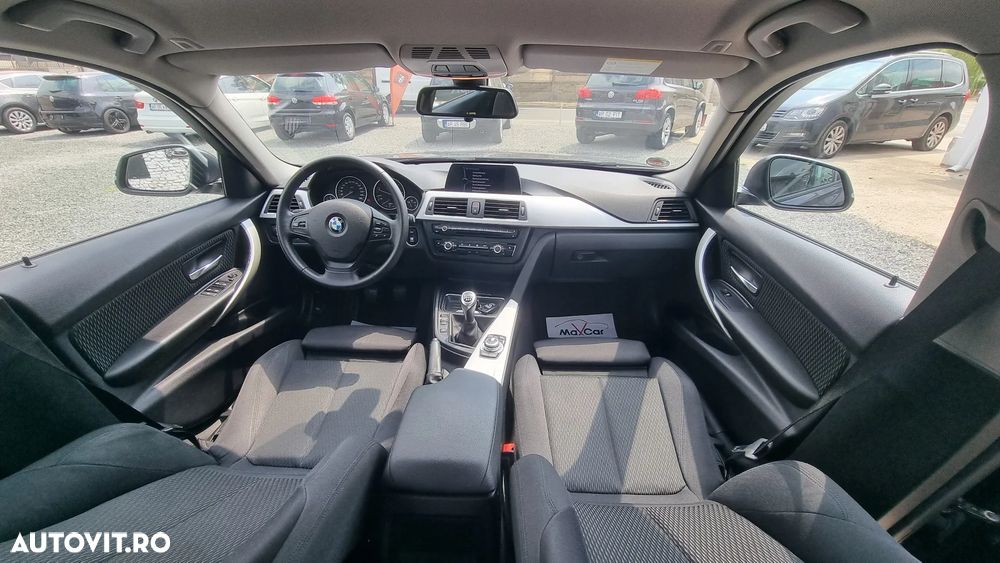 BMW Seria 3 318d Sport Line - 5