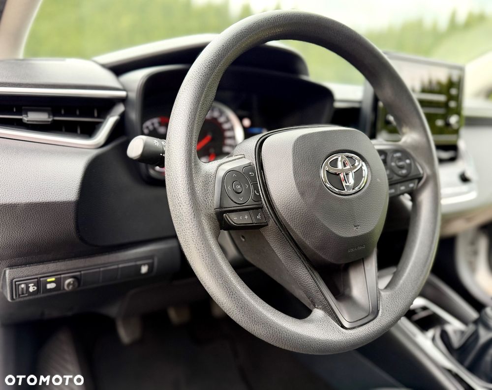 Toyota Corolla 1.6 Active - 28
