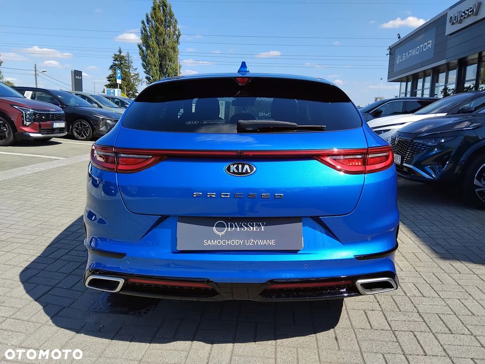 Kia ProCeed - 6