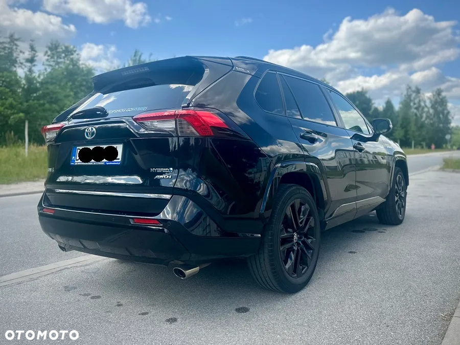 Toyota RAV4 - 6
