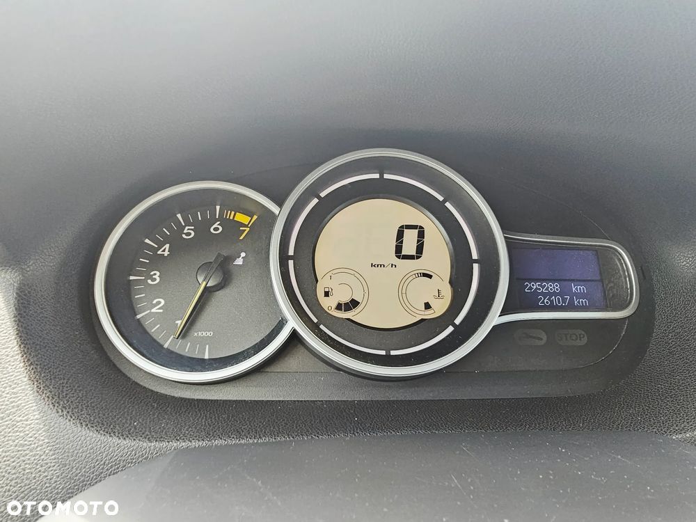 Renault Megane 1.6 16V Dynamique Euro5 - 31