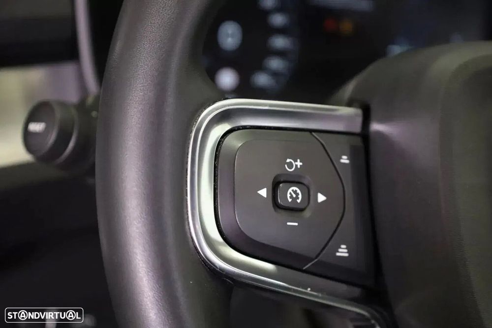 Volvo XC 40 1.5 T5 PHEV Momentum Plus - 47