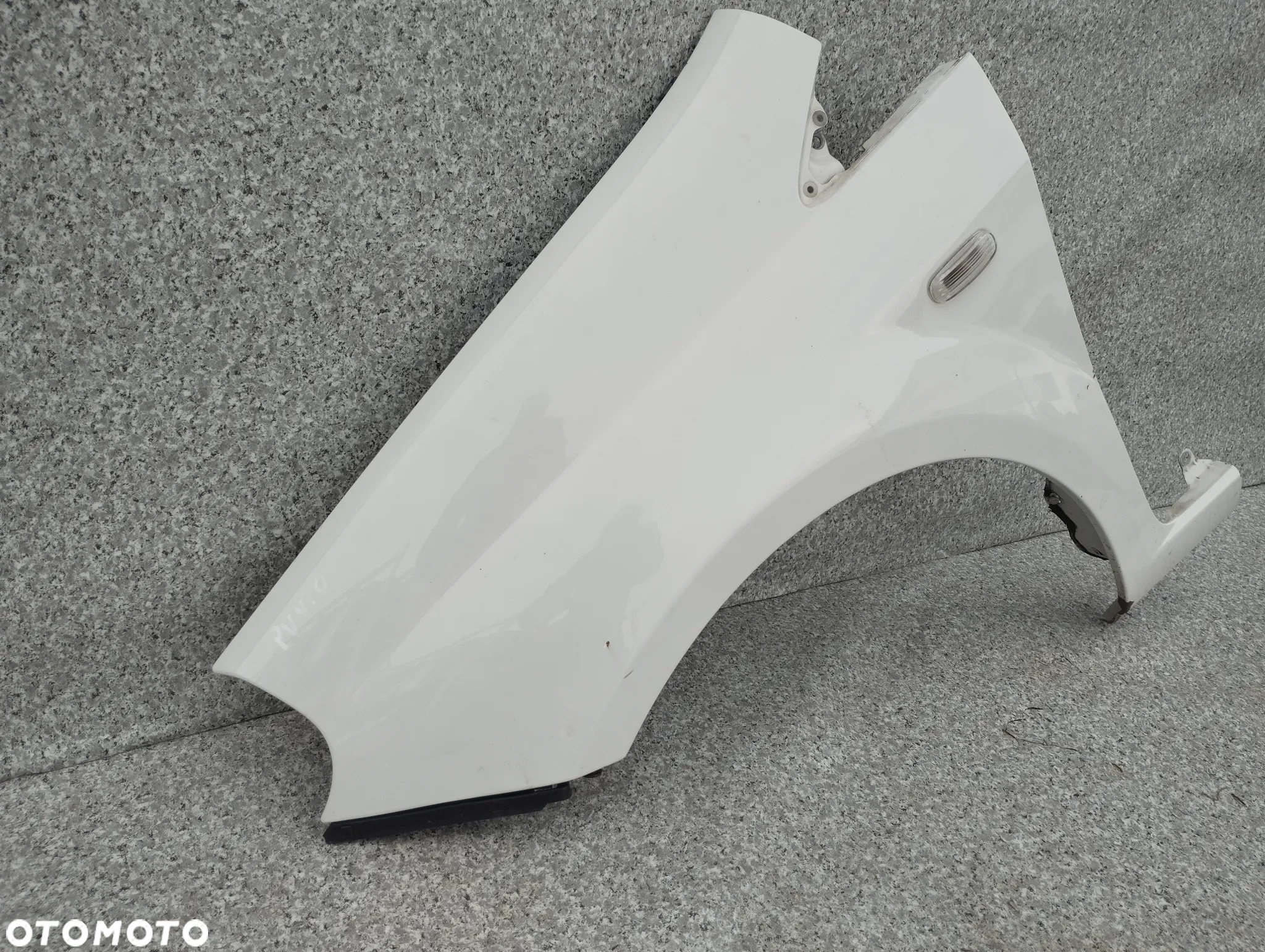 Fiat Grande Punto Punto Evo błotnik lewy przód przedni - 2