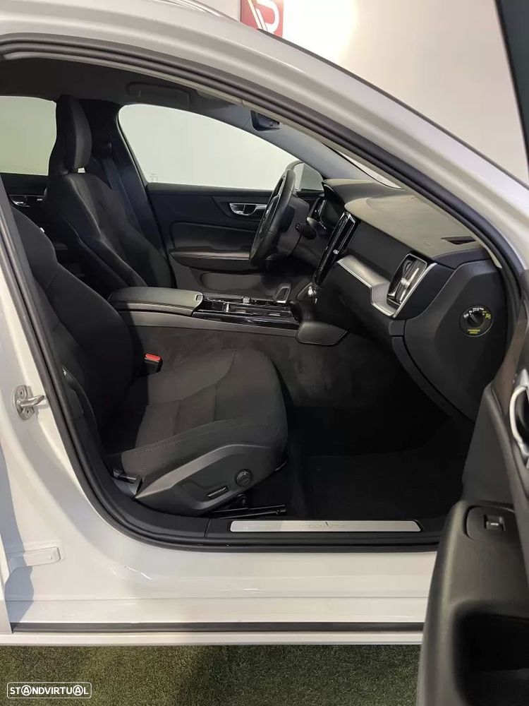 Volvo V60 2.0 T6 AWD TE Inscription - 17