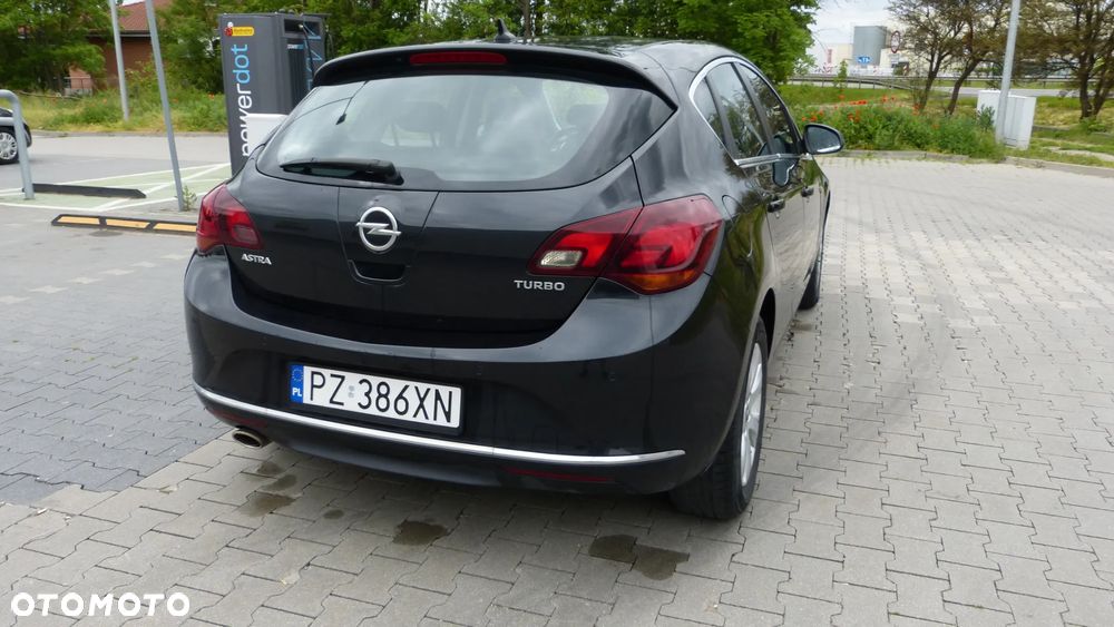 Opel Astra 1.4 Turbo Exklusiv - 8