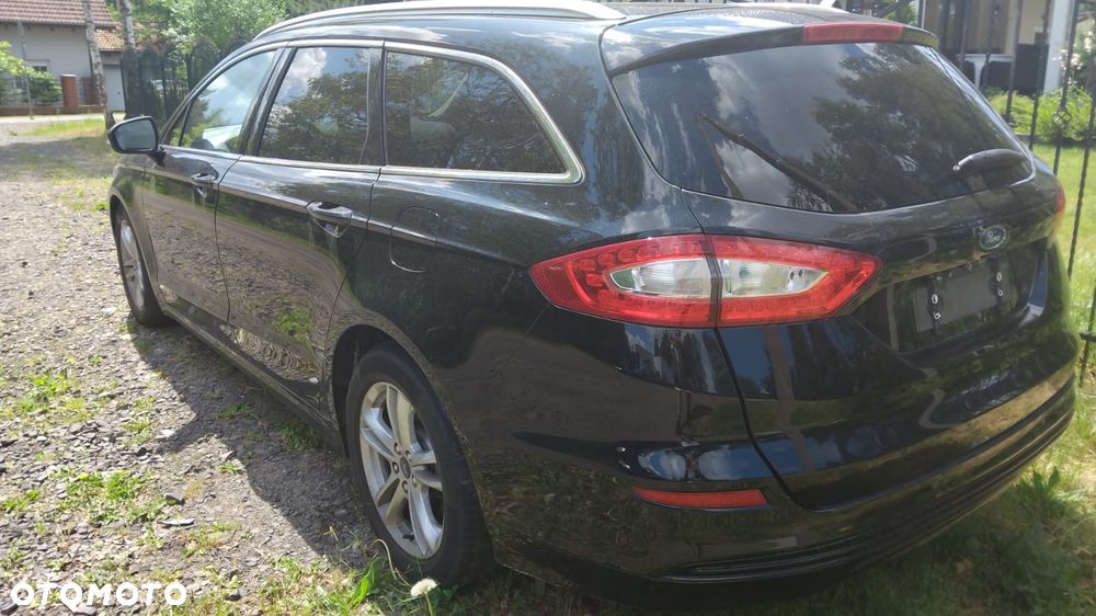 Ford Mondeo - 4