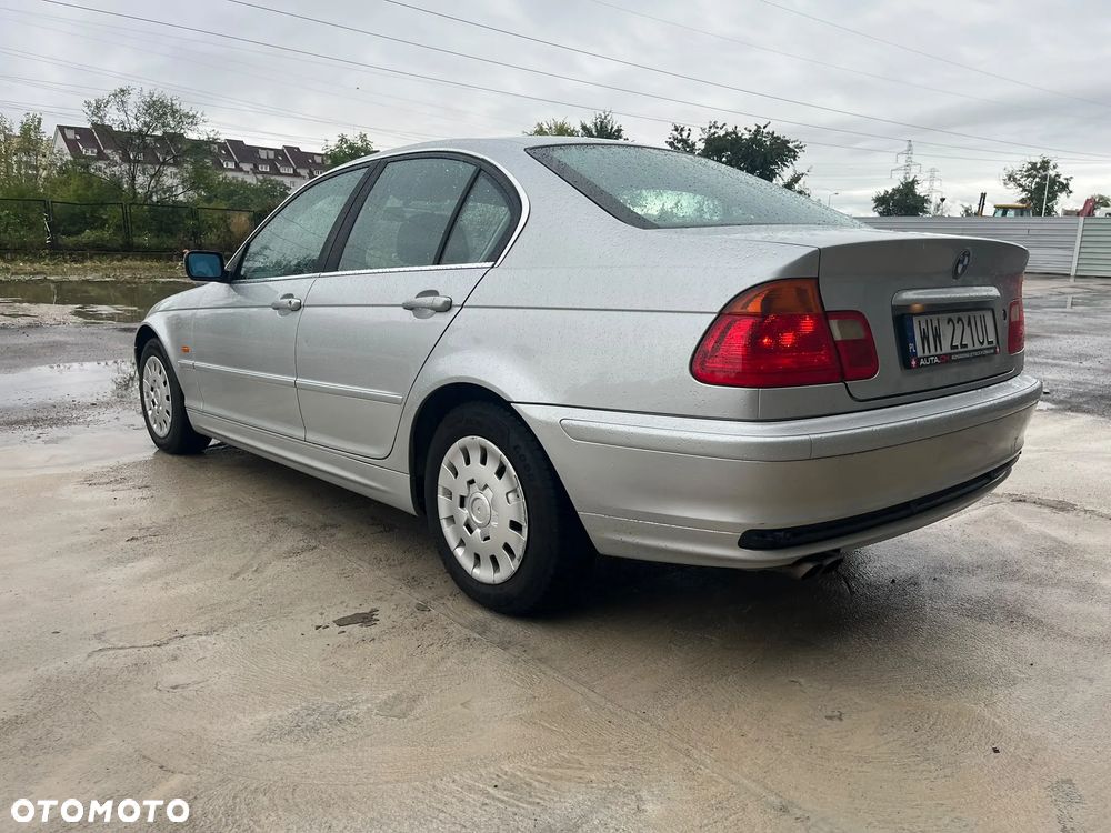 BMW Seria 3 - 4