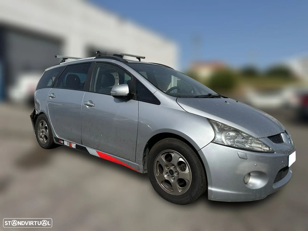 Mitsubishi Grandis 2.0 DI-D de 2010 para peças - 2