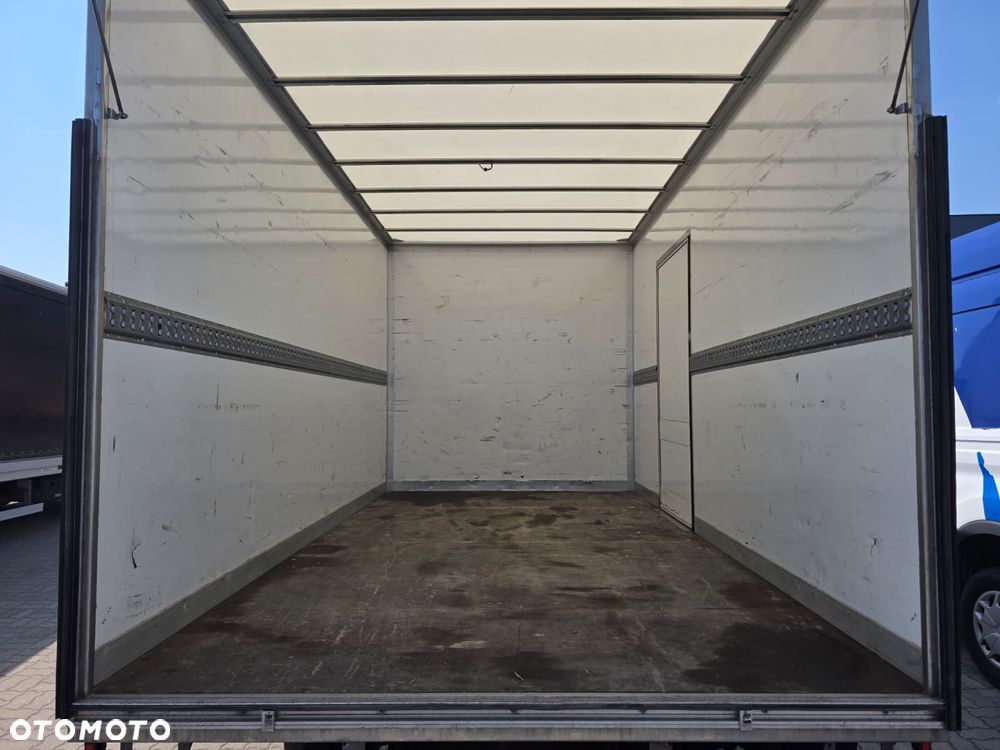 Iveco 50C18 Kontener 8EP Krajowy Ledy  Winda 1000 kg ! 4200x2200x2200 - 13