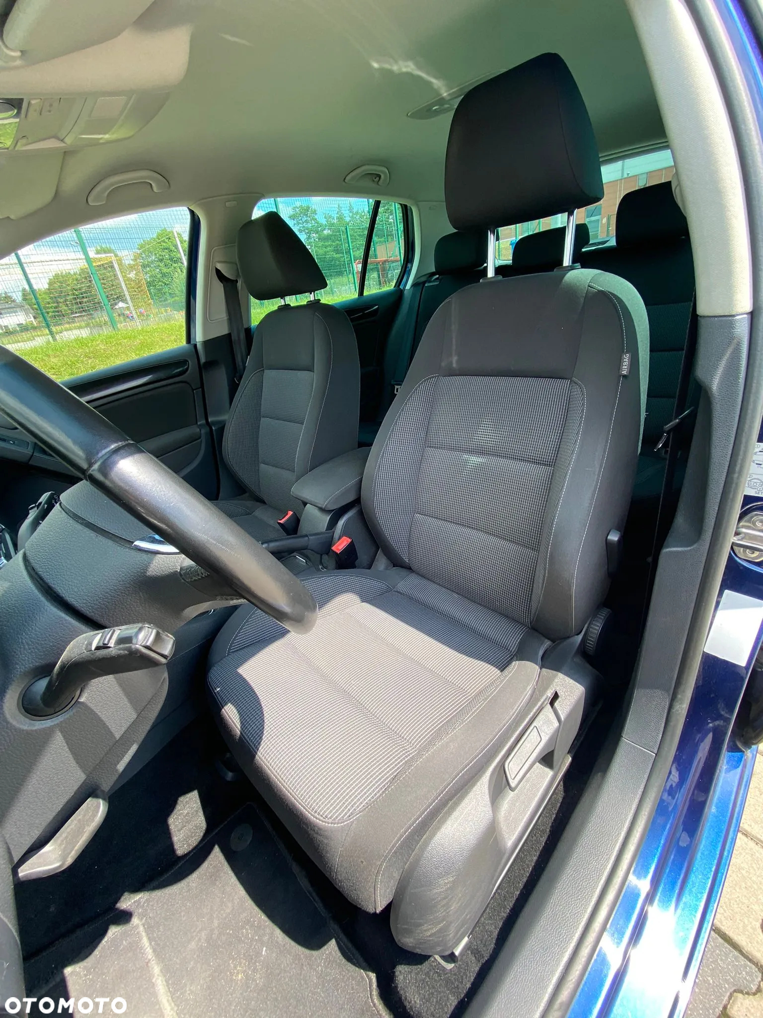 Volkswagen Golf - 14