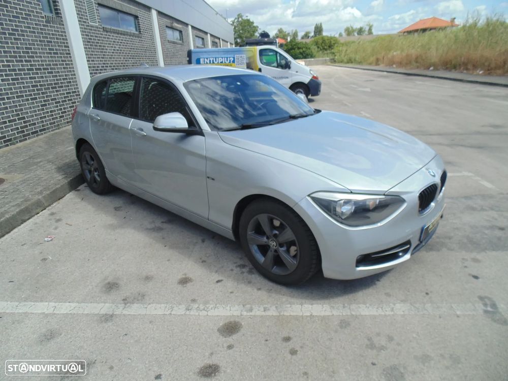 BMW 118 dA Line Sport - 8