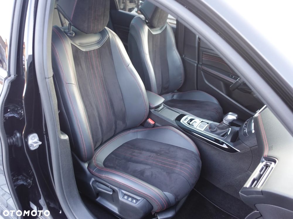 Peugeot 308 - 10