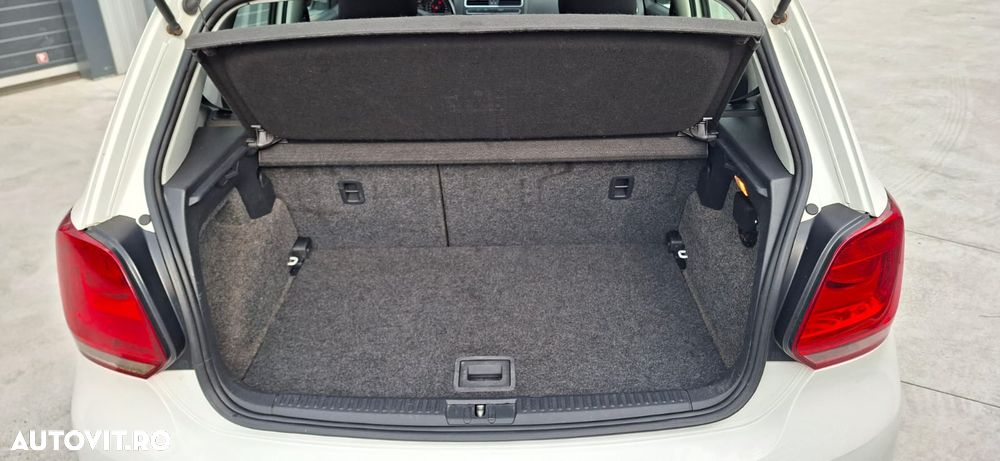 Volkswagen Polo - 25