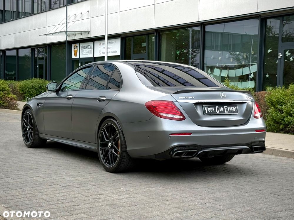 Mercedes-Benz Klasa E - 10