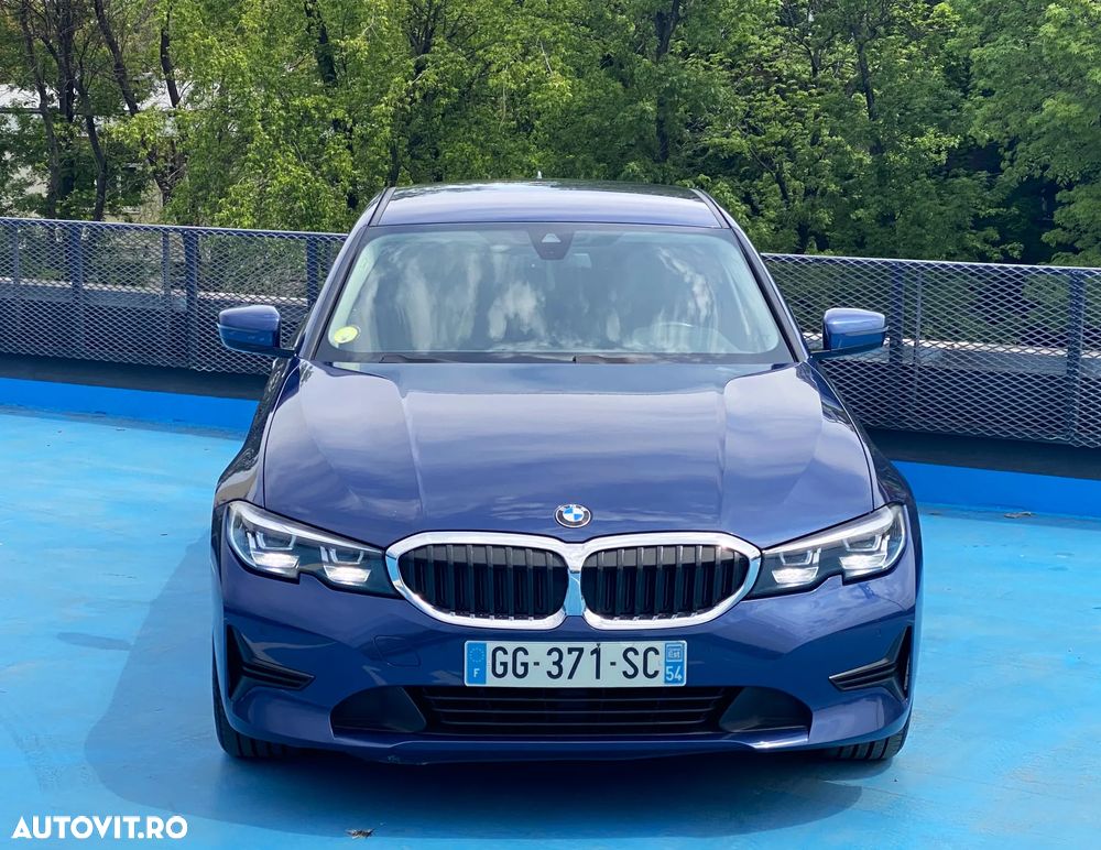 BMW Seria 3 318d Aut. Advantage - 27