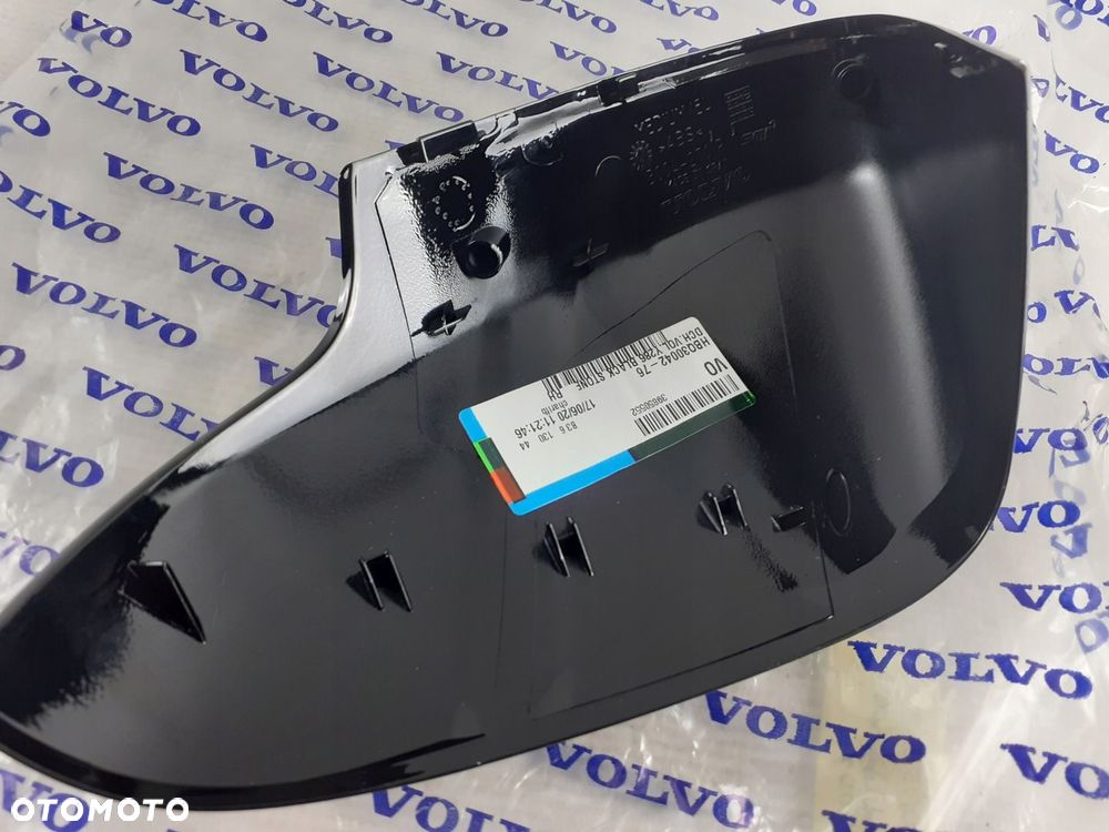 Volvo C30 S80 V40 V50 V70 obudowa lusterka prawa. - 4