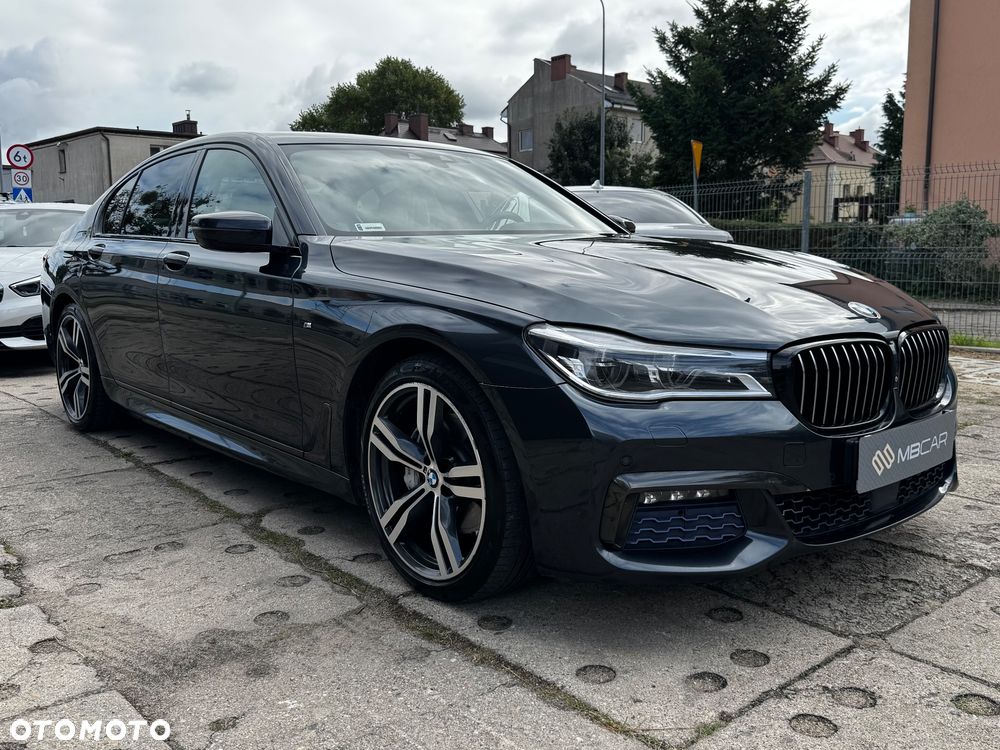BMW Seria 7 740d xDrive - 9