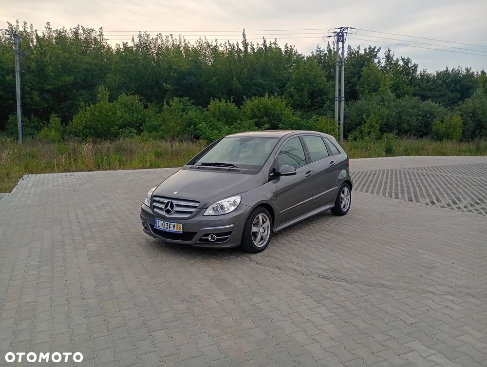 Mercedes-Benz Klasa B 200 CDI Autotronic Grand Edition - 2