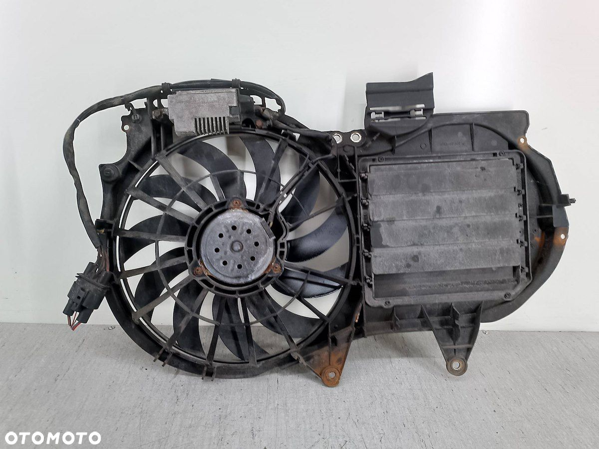 WENTYLATOR CHŁODNICY Z MODUŁEM AUDI A4 B6 8E0121205AA 1.9 TDI 130KM - 4