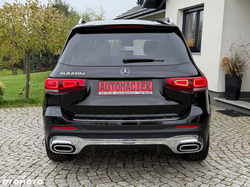 Mercedes-Benz GLB 220 d 8G-DCT AMG Line - 10