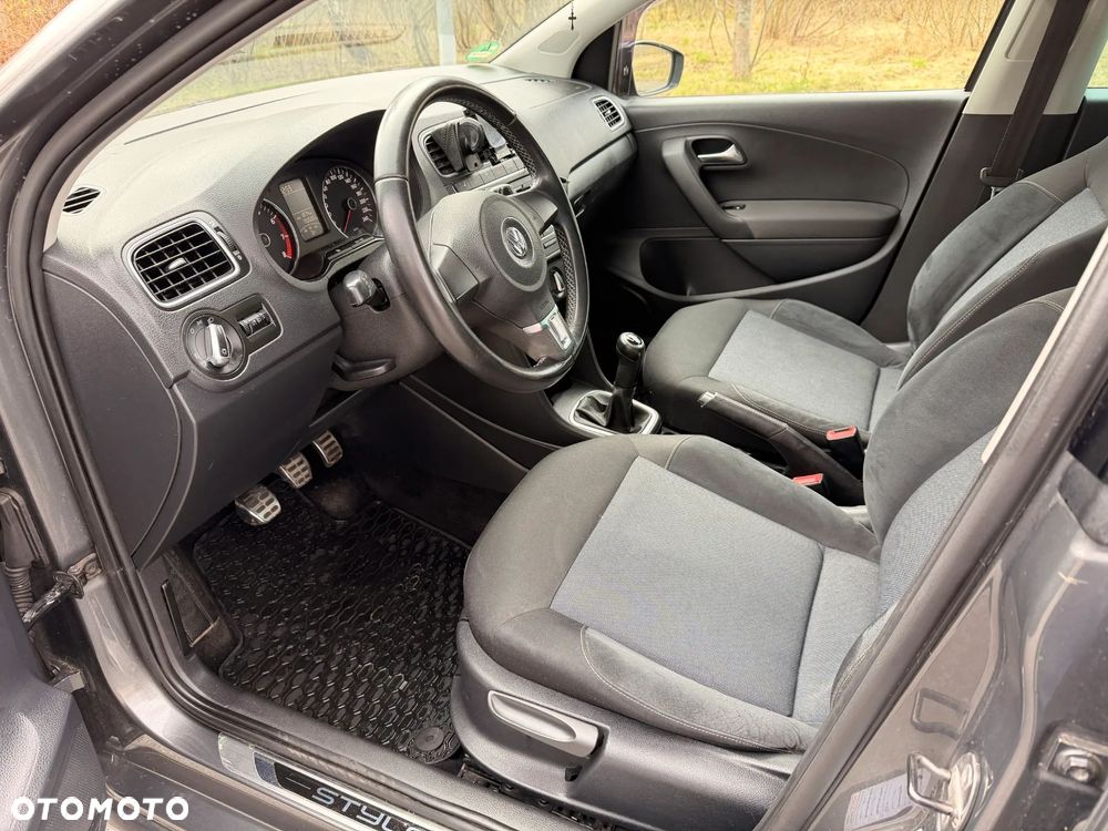 Volkswagen Polo 1.2 Style - 11