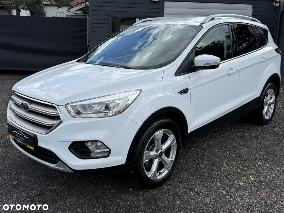 Ford Kuga 2.0 TDCi 2x4 Titanium - 3