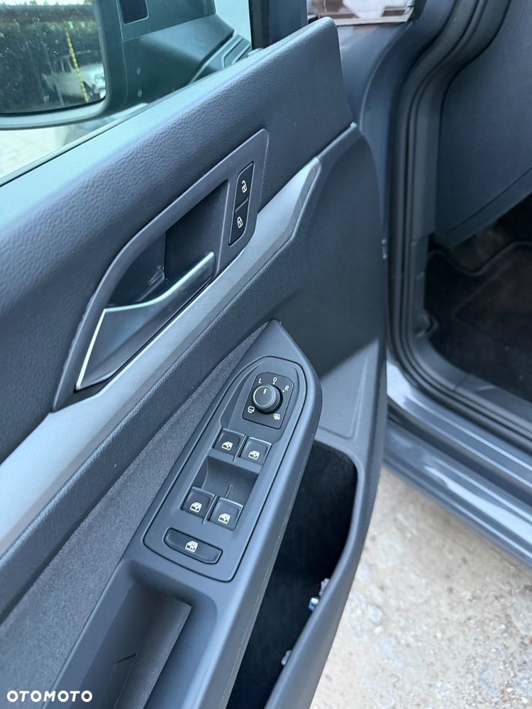 Volkswagen Golf 1.5 eTSI OPF DSG Style - 34