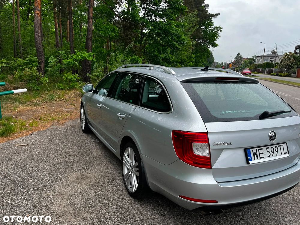 Skoda Superb 1.8 TSI Active DSG - 10