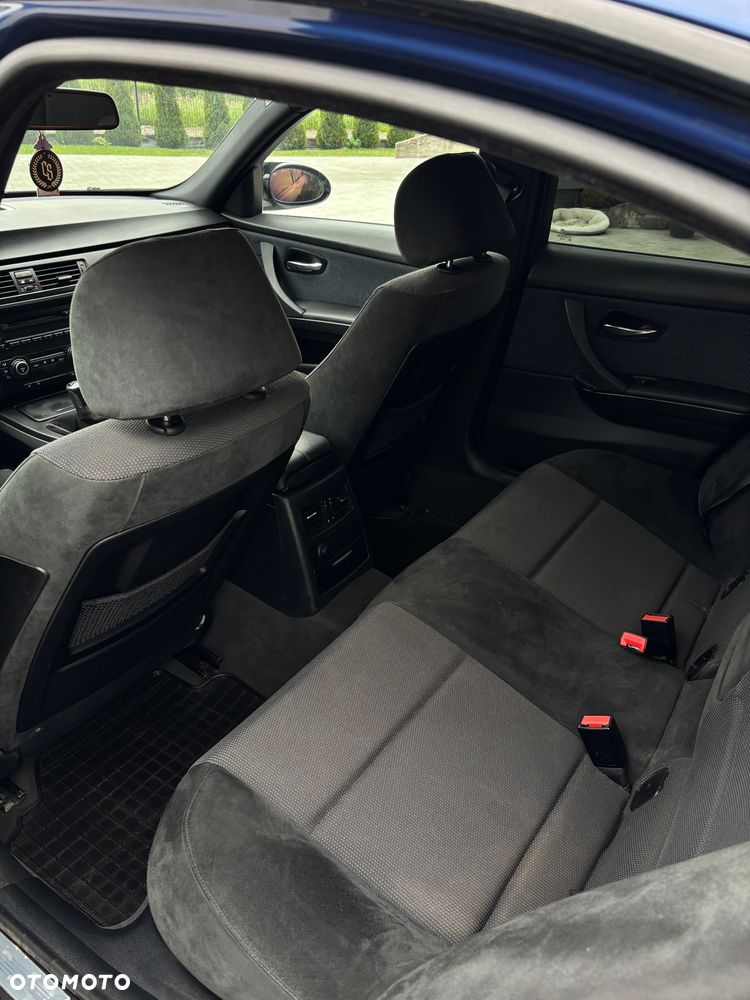 BMW Seria 3 318i - 13