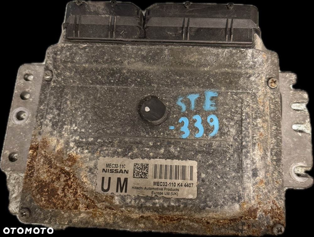 Sterownik KOMPUTER SILNIKA ECU Nissan MEC32-11C
