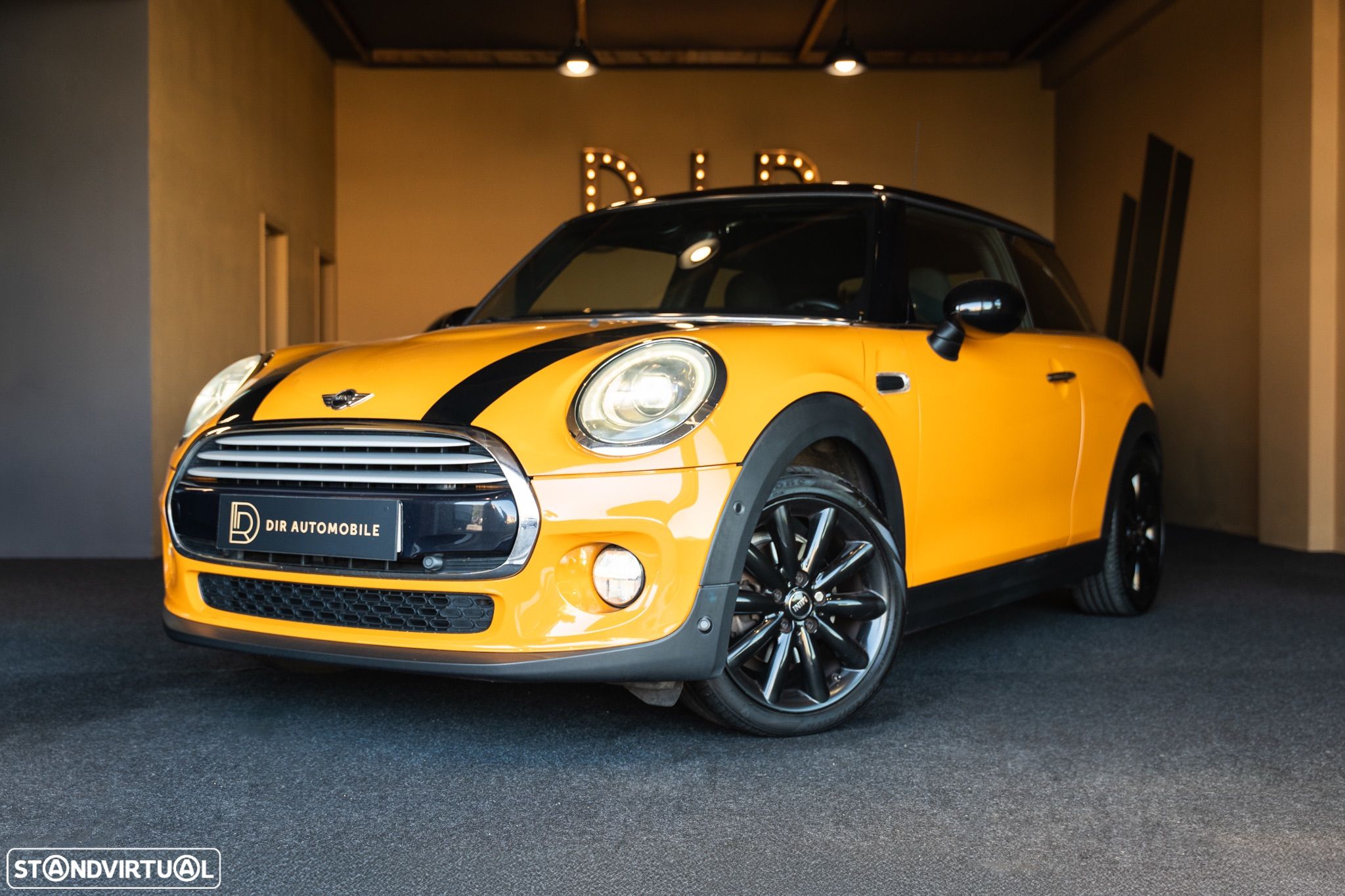 MINI 3 Portas Cooper D - 1