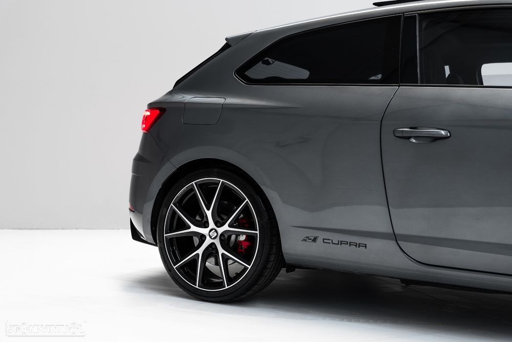 SEAT Leon SC 2.0 TSI S&S DSG Cupra 300 - 8