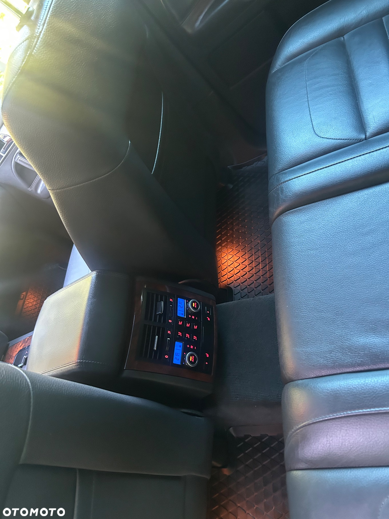 Volkswagen Touareg 5.0 V10 TDI DPF Tiptr - 9