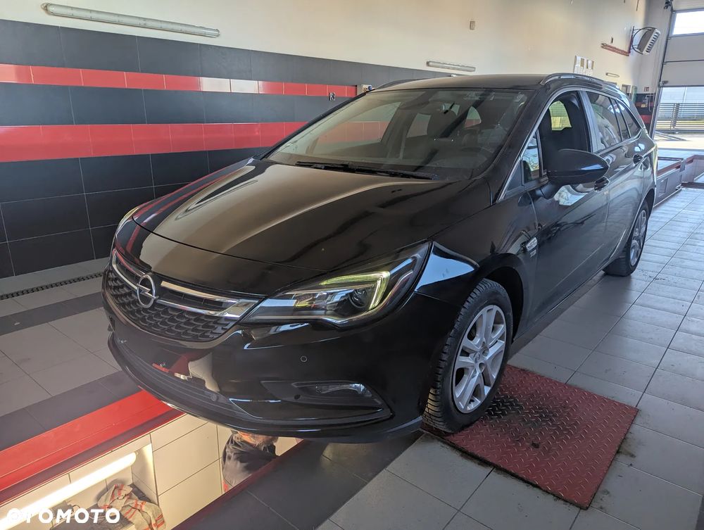 Opel Astra 1.4 Turbo Start/Stop 120 Jahre - 11
