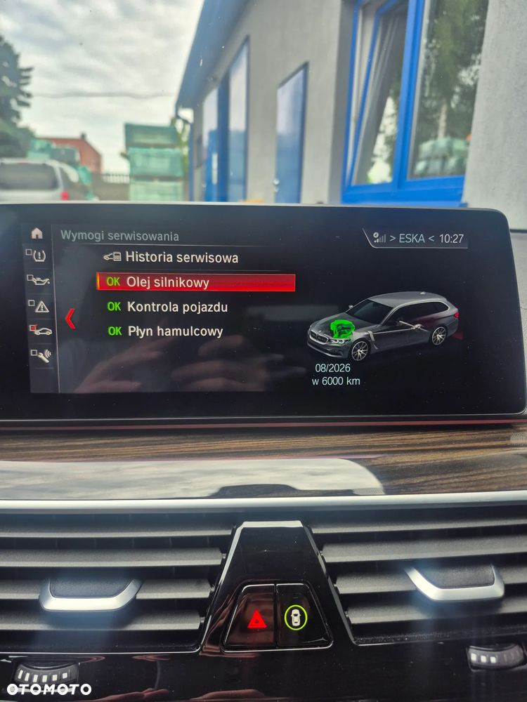 BMW Seria 5 540i xDrive GPF Luxury Line - 27