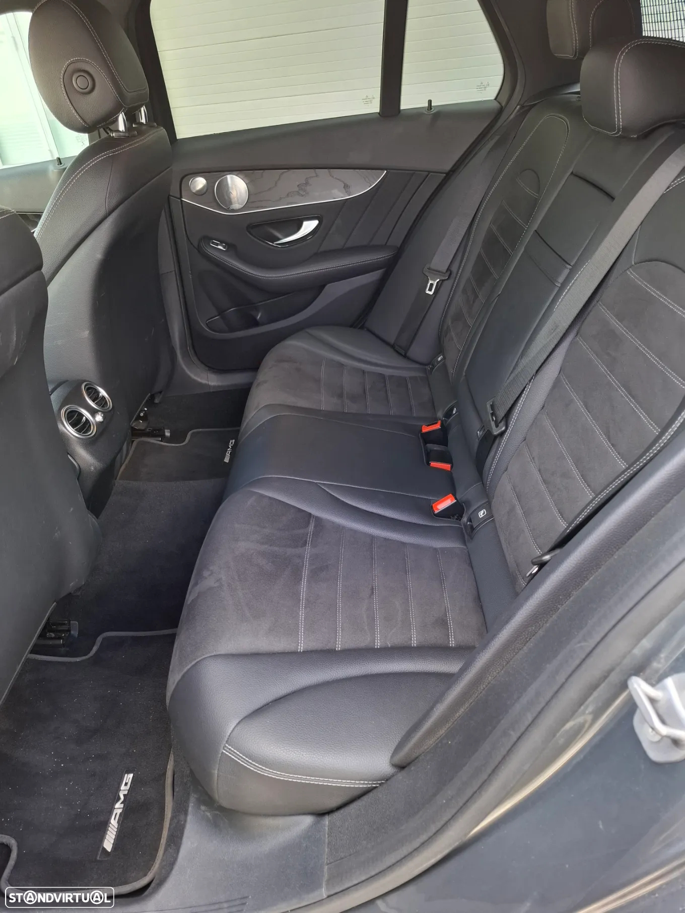 Mercedes-Benz C 300 de AMG Line - 15