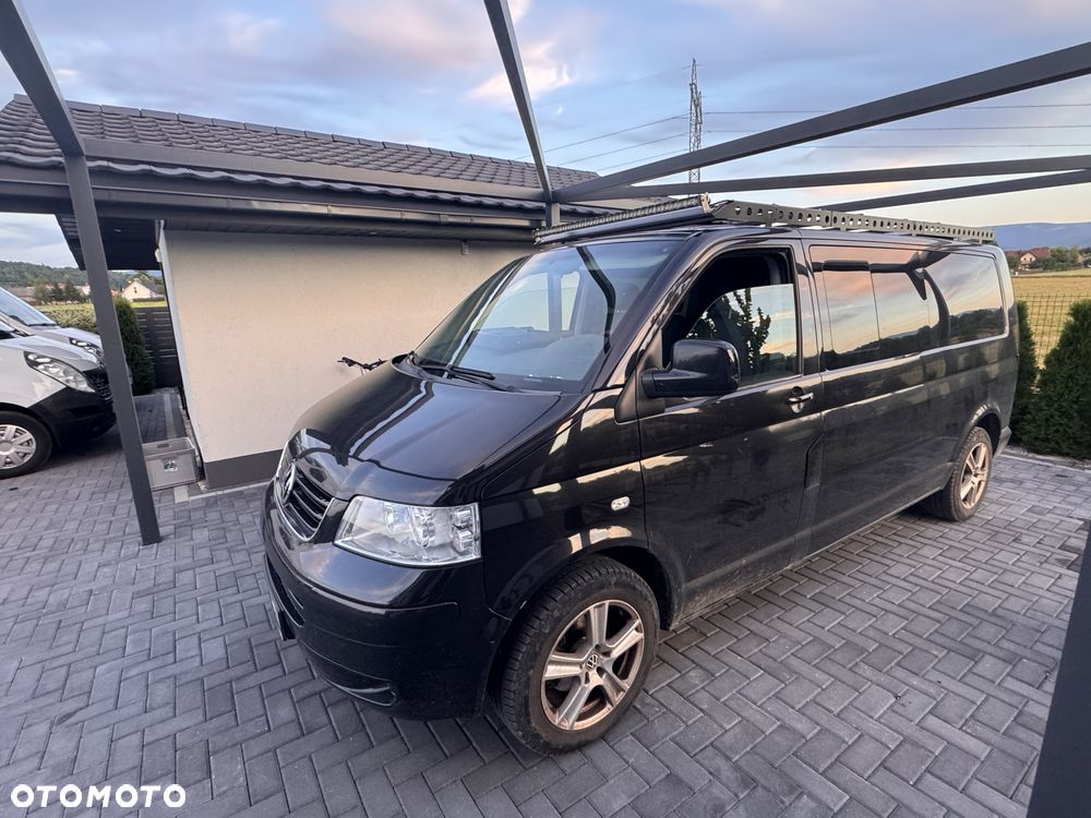 Volkswagen Caravelle - 4