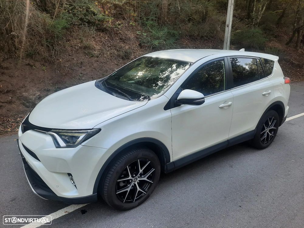 Toyota RAV4 2.0 D-4D Comfort+P.Sport - 4