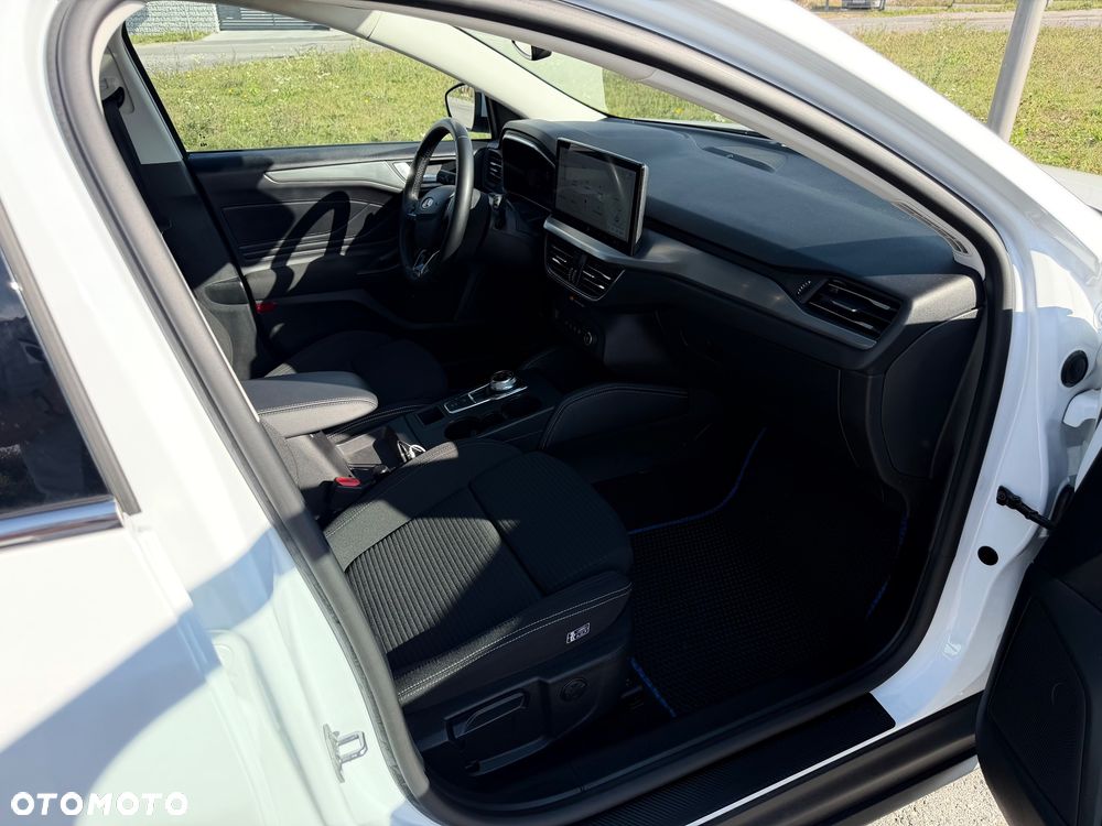 Ford Focus SW - 7