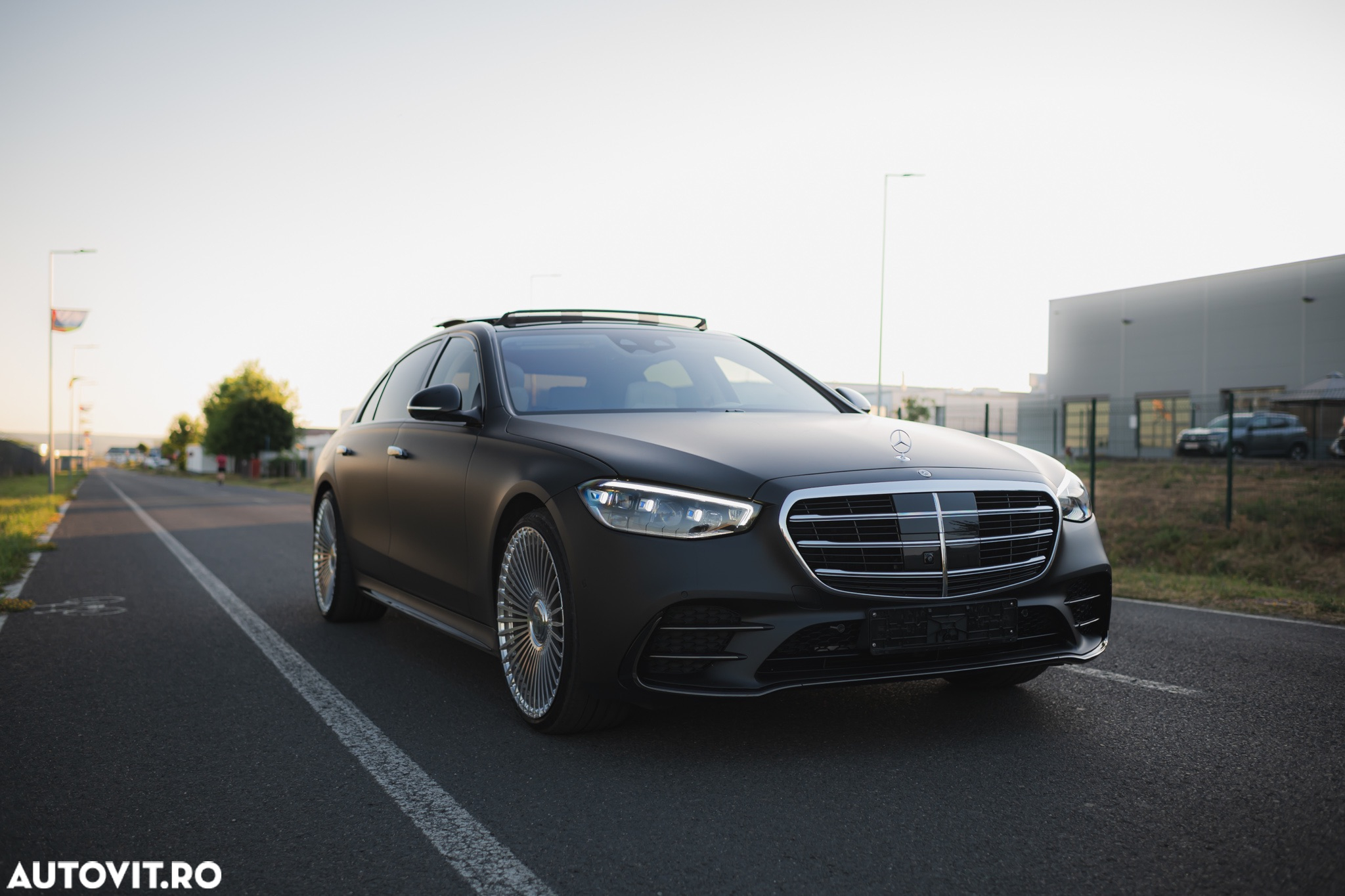 Mercedes-Benz S 580 e 4MATIC Long - 3
